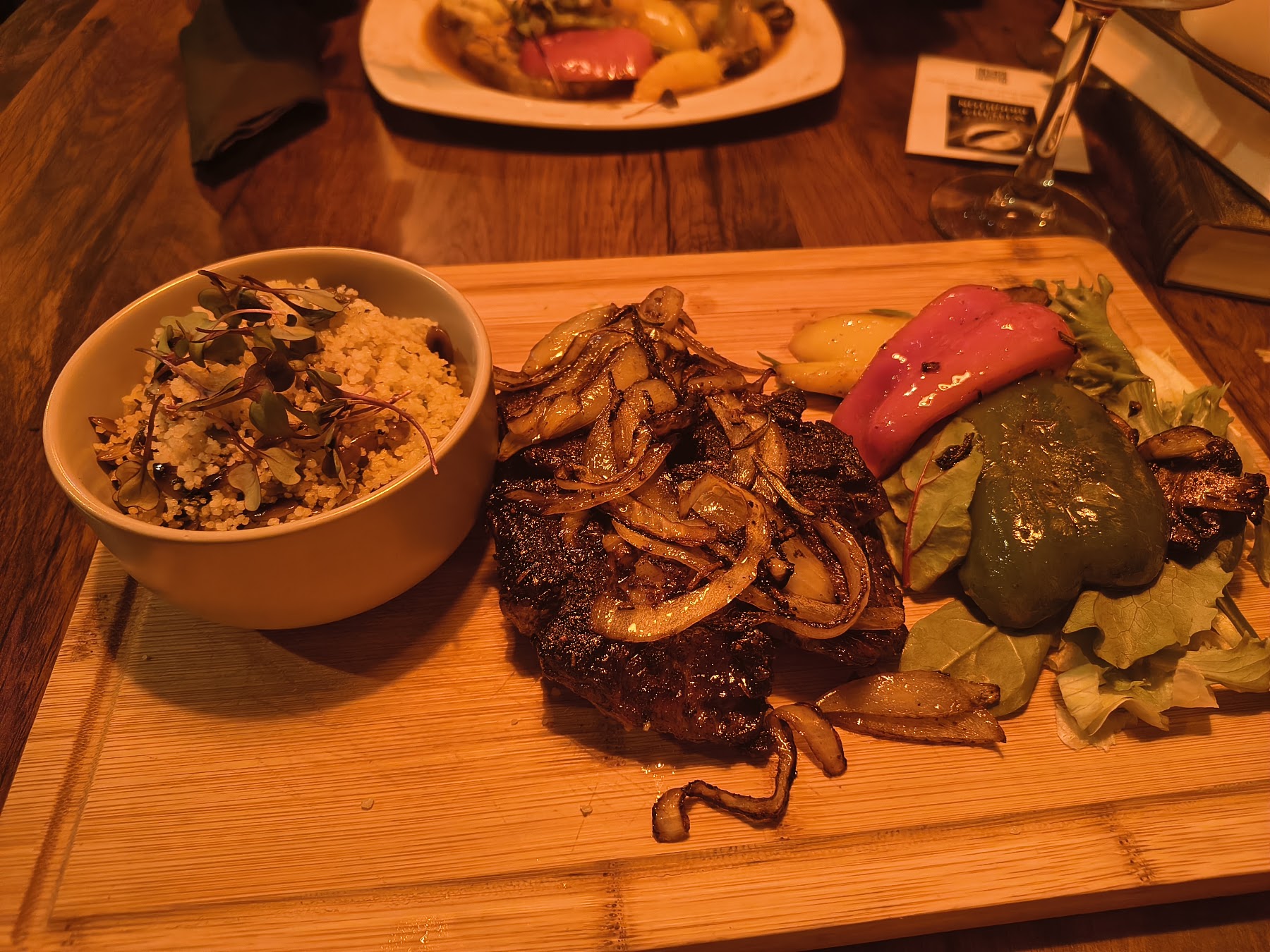 steak with vegetables